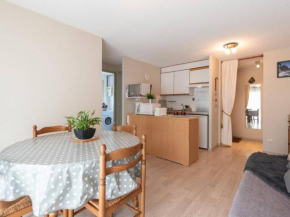 Charmant T2 avec Balcon et Parking Privé - Proche Centre et Téléphérique - FR-1-296-138